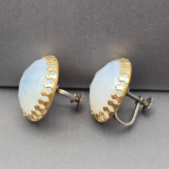 VTG Faceted Moonstone Earrings 19.6mm Ornate Flame Prongs Screw Back Signed La? - Picture 2 of 10